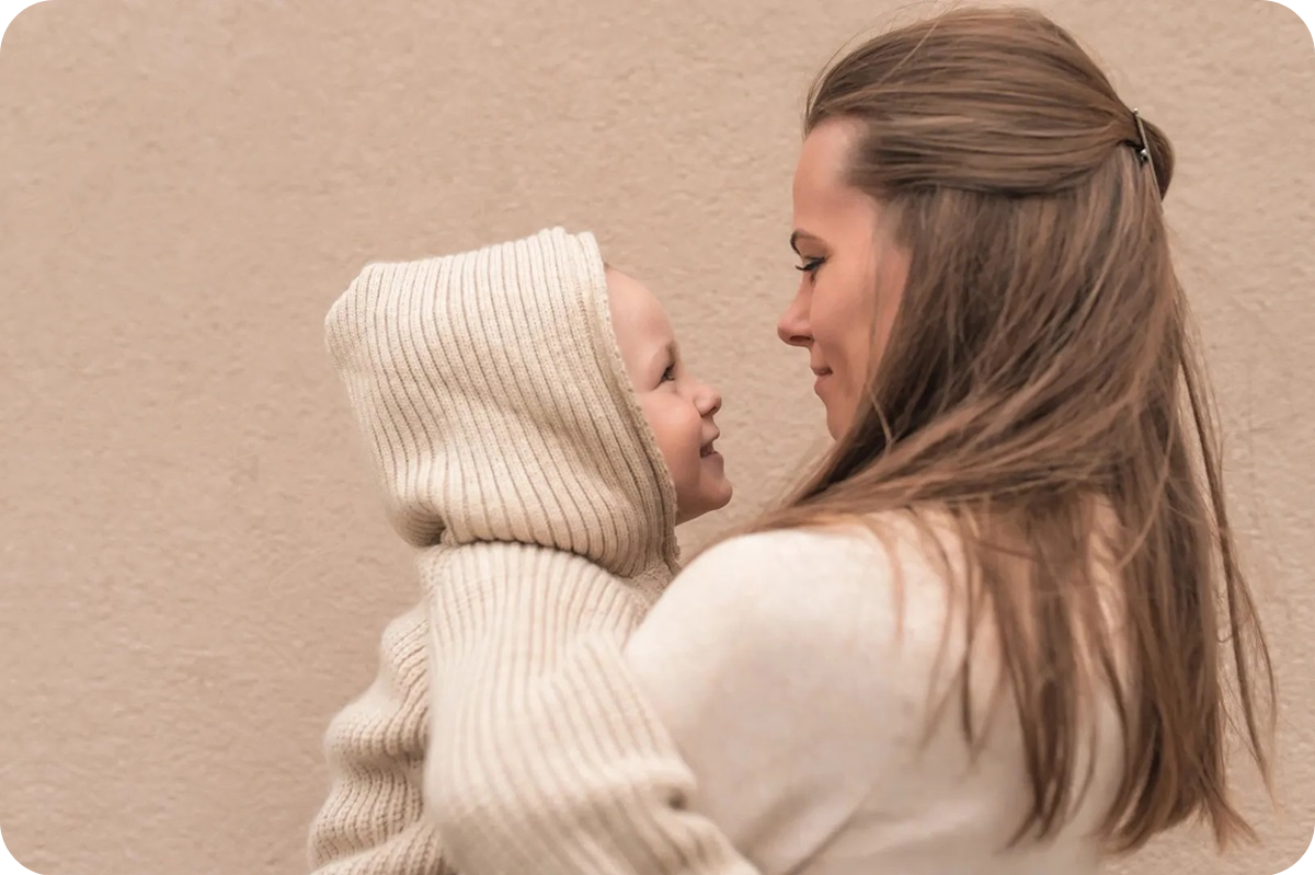 Style beige mom